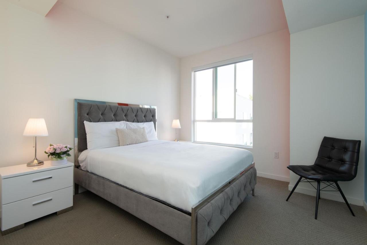 Modern 4* Los Angeles