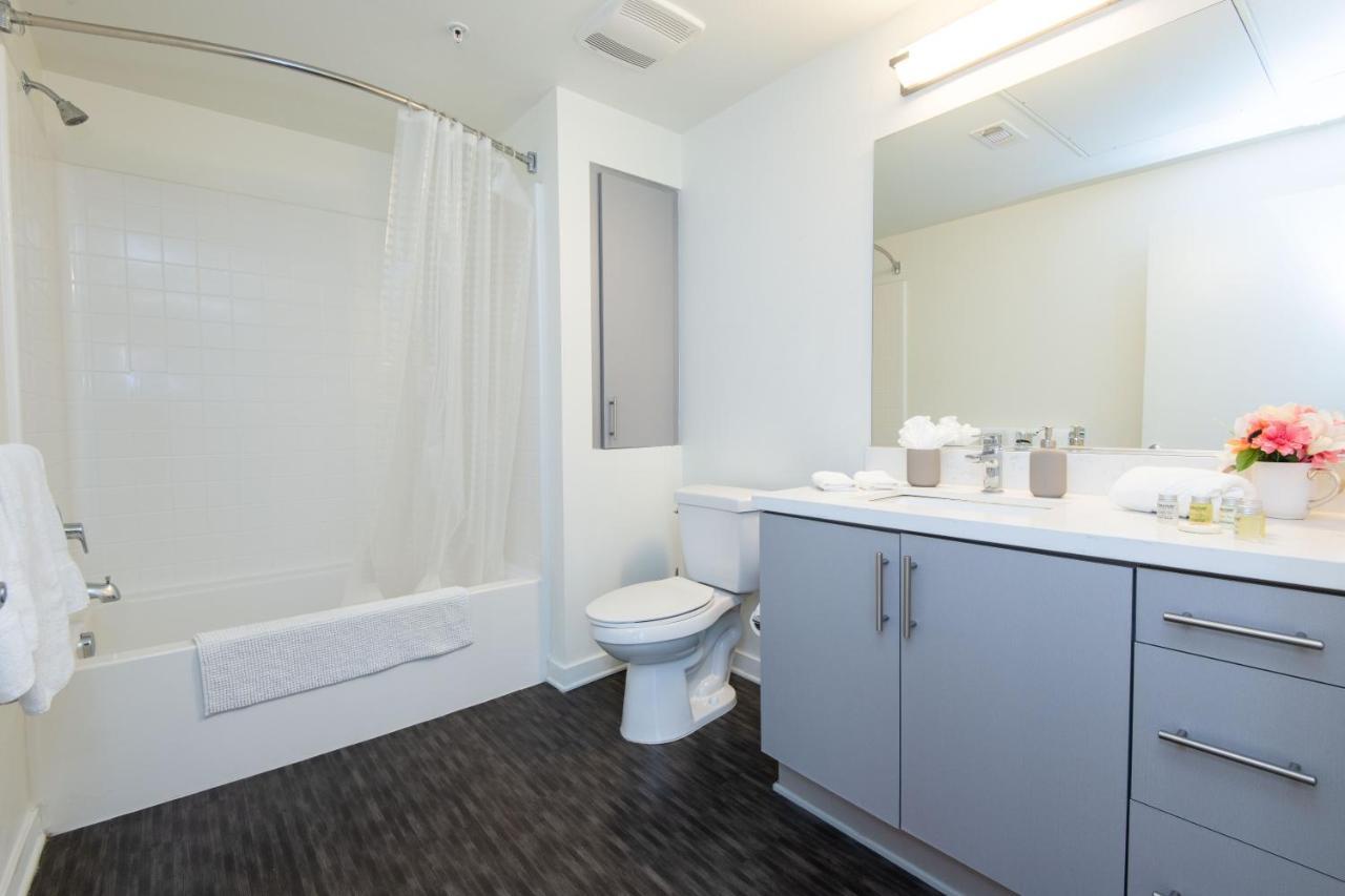 Modern Aparthotel