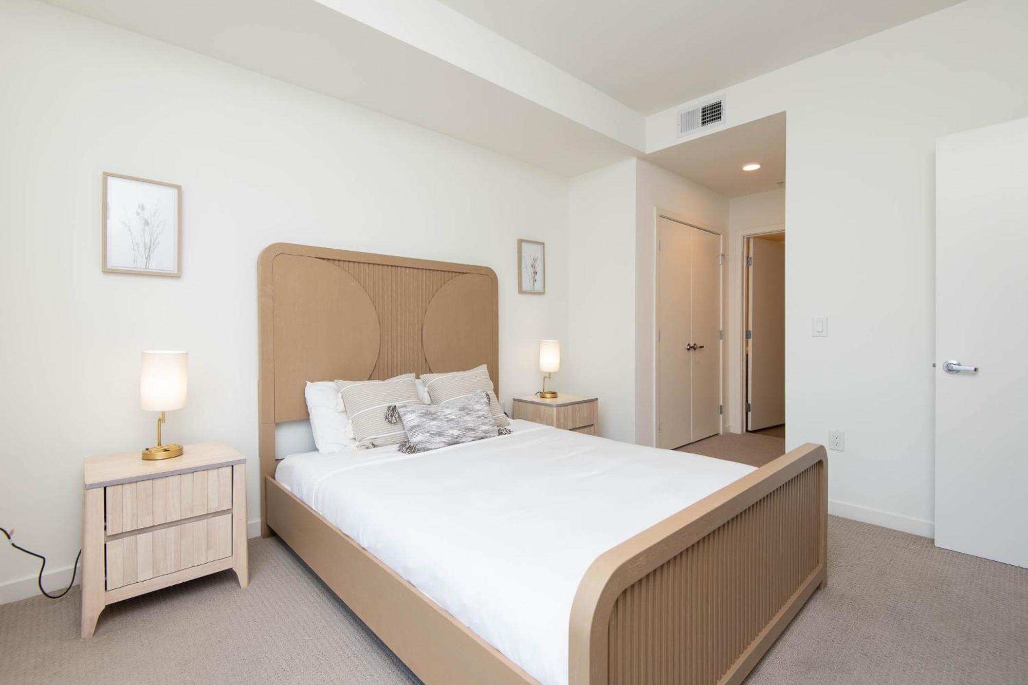 Modern Aparthotel 4*