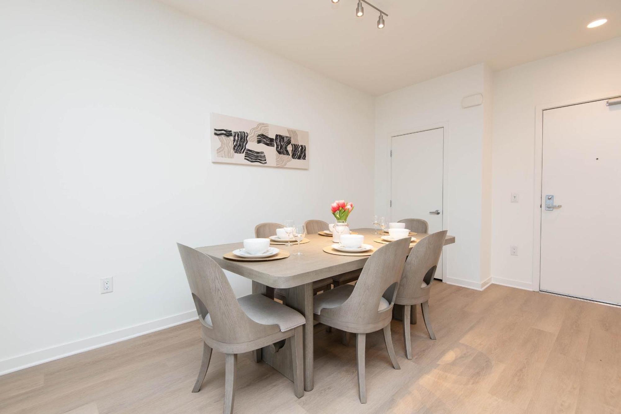 Modern 4* Los Angeles